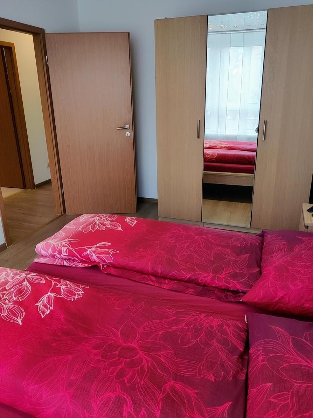 80 Qm Apartment Alessia Nuernberg Zewnętrze zdjęcie